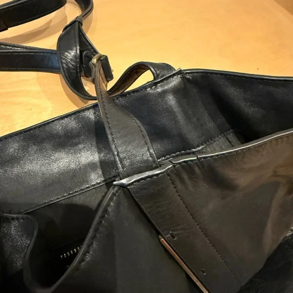 Black Leather Tote - Picture 6 of 11